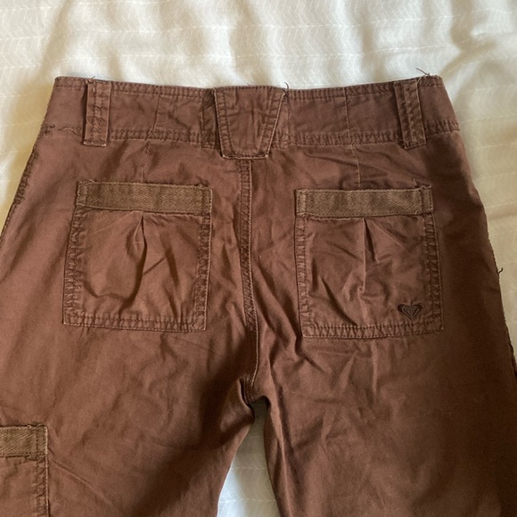 ROXY Vintage Women’s Brown Low-Rise Cargo Pants Size US 3 - Picture 5 of 9